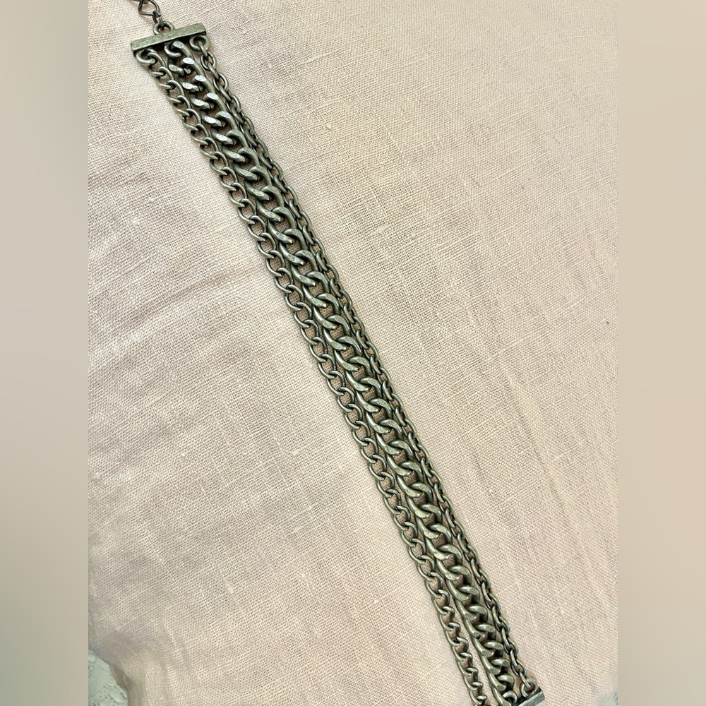 Thick silver three chain choker necklace - Picture 3 of 5